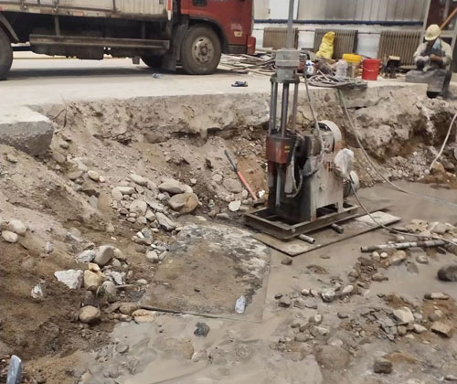 北湖公路下沉压浆